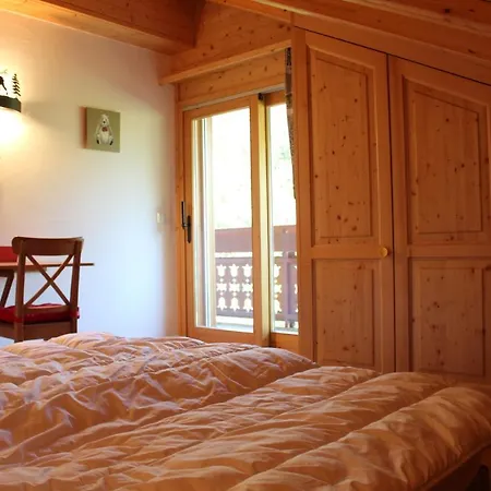 Phebus Apartment